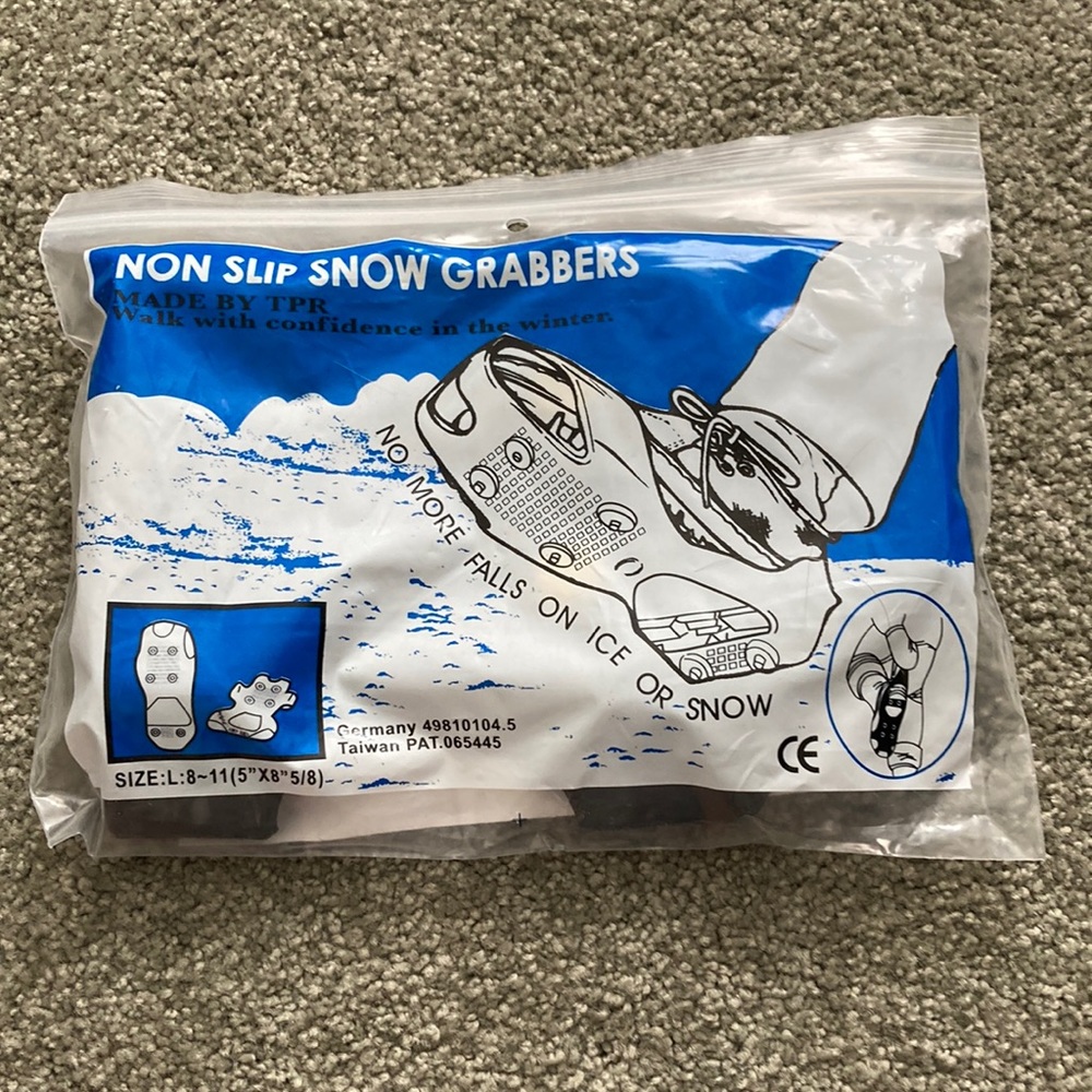 Snow grabbers